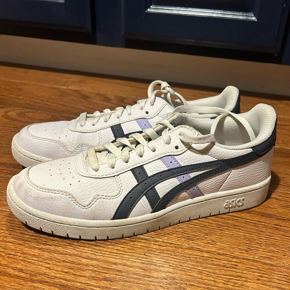 ASICS Women's White and Navy Sneakers with Purple Accent